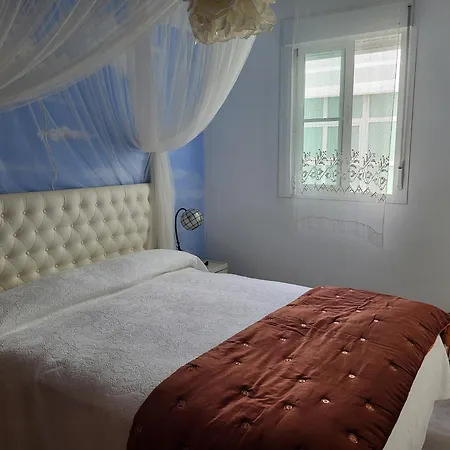 En El Centro Con Garaje, Terraza, Wifi, Climatizacion Y Piscina דירה